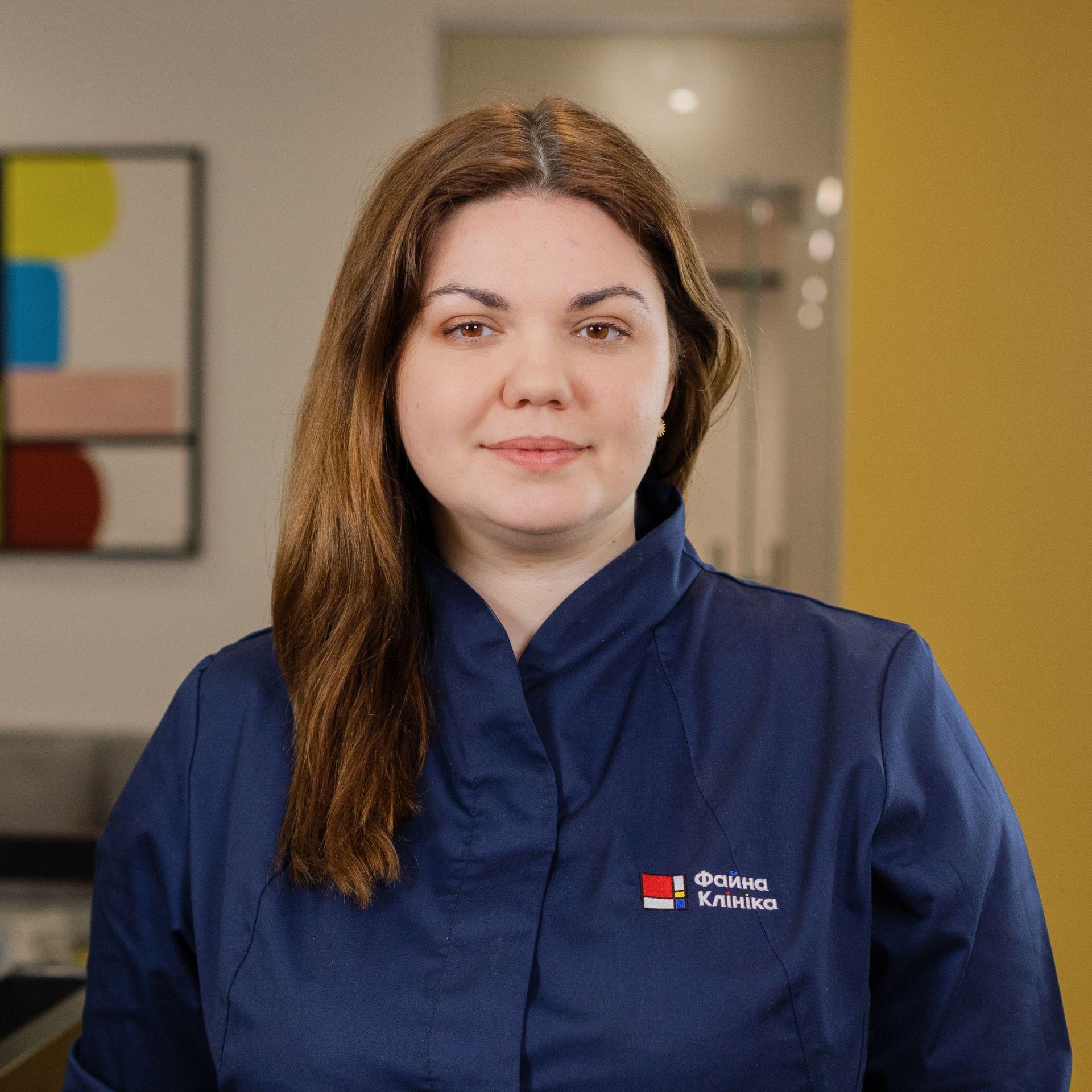 Кардіолог Онищук Наталія Сергіївна у холі Файної Клініки